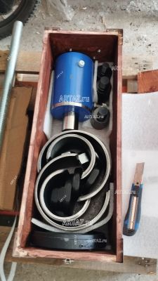 ARTAZ гидравлический выпрессовщик пальцев и втулок 50 т, 70 МПа, переносной, пневмовозврат ВСГ40(50)П