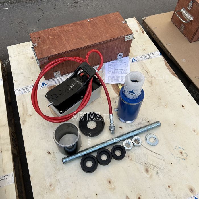 ARTAZ гидравлический выпрессовщик сайлентблоков 25 т ВСГ25-Пг, пневмогидравлический насос, пневмовозврат