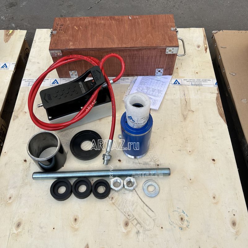 ARTAZ гидравлический выпрессовщик сайлентблоков 25 т ВСГ25-Пг, пневмогидравлический насос, пневмовозврат