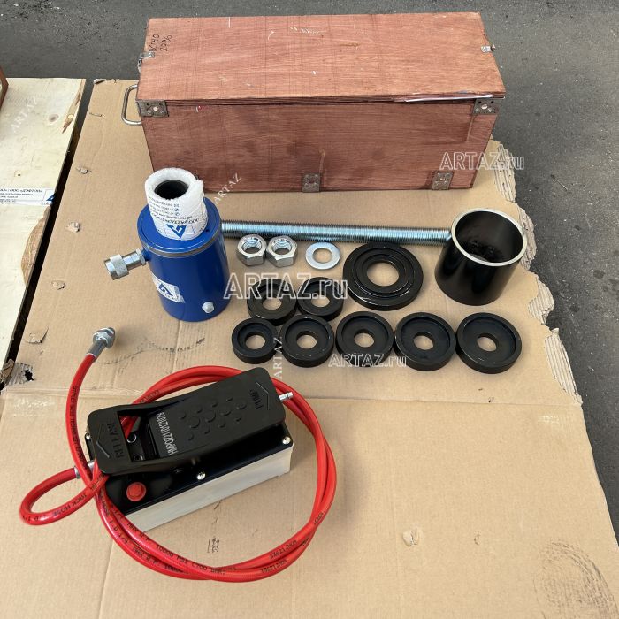 ARTAZ гидравлический выпрессовщик сайлентблоков 50 т, пневмогидронасос, ход 60 мм, переносной ВСГ40(50)-Пг