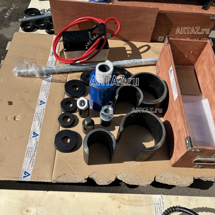 ARTAZ гидравлический выпрессовщик пальцев и втулок 50 т, 70 МПа, переносной, пневмовозврат ВСГ40(50)П