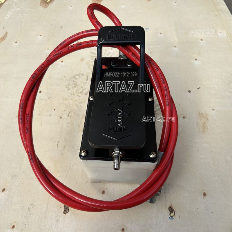 Выпрессовщик шкворней с пневмогидравлическим насосом без тележки ВШ30-150 (ВШ30-150П)