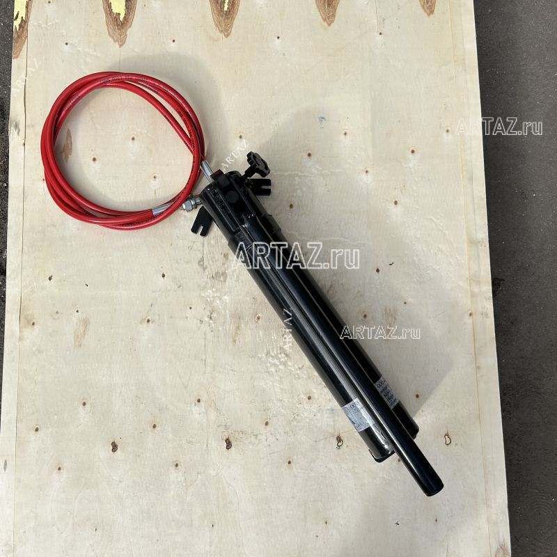 Ручной гидравлический насос ARTAZ 2 л для выпрессовщиков РГН-2