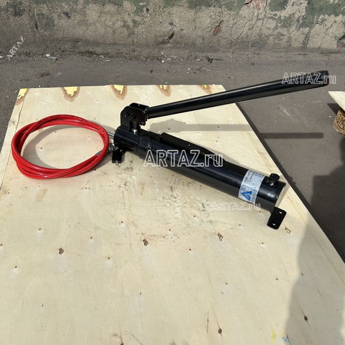 Ручной гидравлический насос ARTAZ 2 л для выпрессовщиков РГН-2