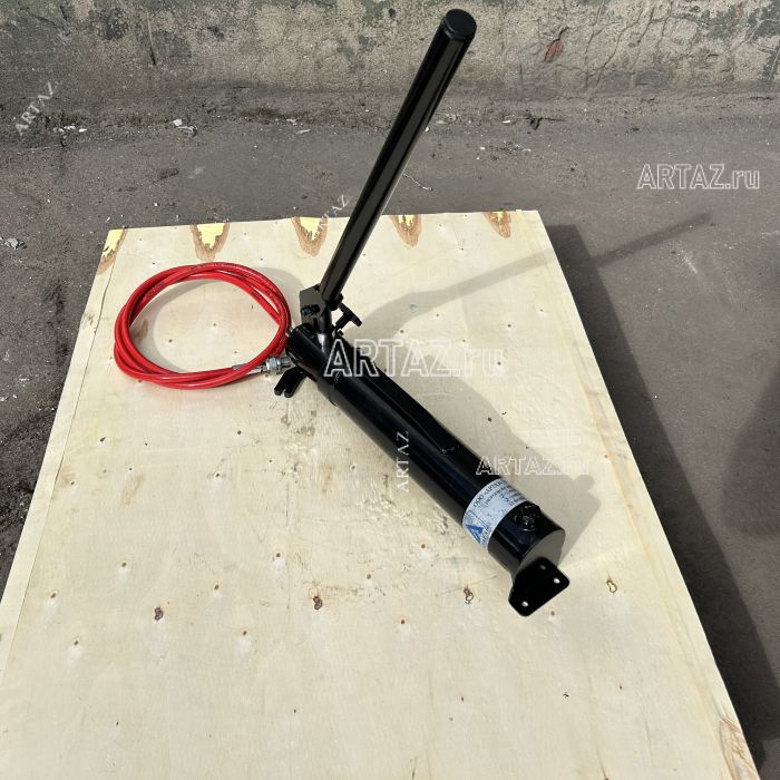 Ручной гидравлический насос ARTAZ 2 л для выпрессовщиков РГН-2