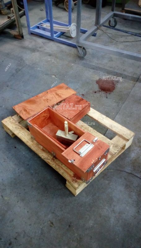 ARTAЗ гидравлический съёмник сайлентблоков для грузовых авто 25 т, 70 МПа, в кейсе ВСГ25