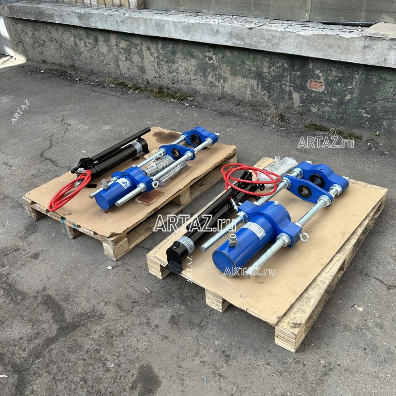 ARTAZ гидравлический выпрессовщик пальцев траковых цепей ВПТ70, 70 т, ход 250 мм, 5 пуансонов