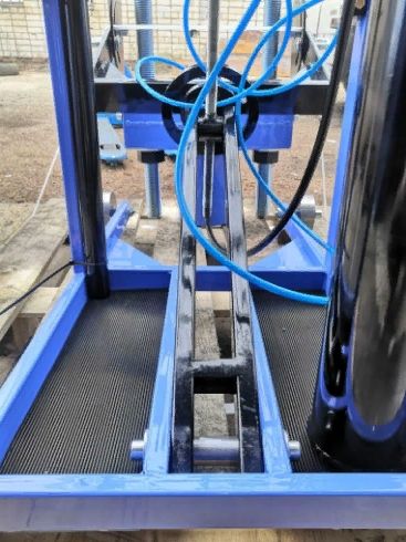 Выпрессовщик шкворней с пневмогидравлическим насосом и тележкой ВШ95-300 (ВШ95-300М)