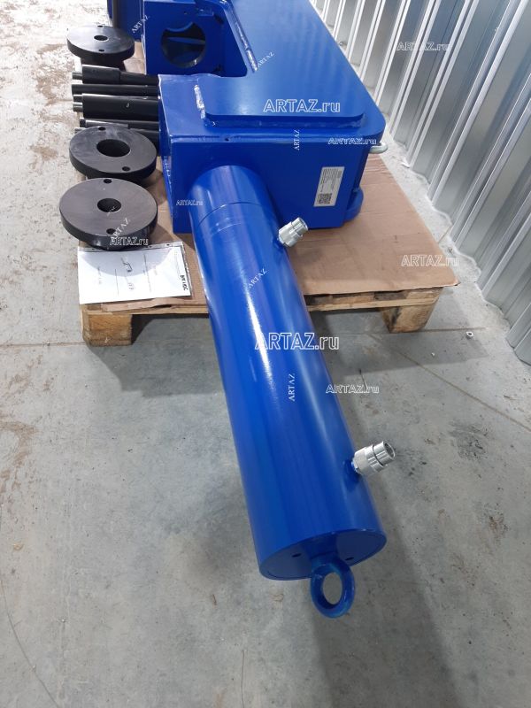 ARTAZ гидравлический выпрессовщик пальцев траковых цепей 80 т, рабочая зона 350х80 мм, ход 300 мм ВПТ80С