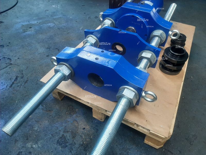 ARTAZ гидравлический выпрессовщик пальцев траковых цепей ВПТ150-200, усилие 143 т, ход 200 мм, без насоса