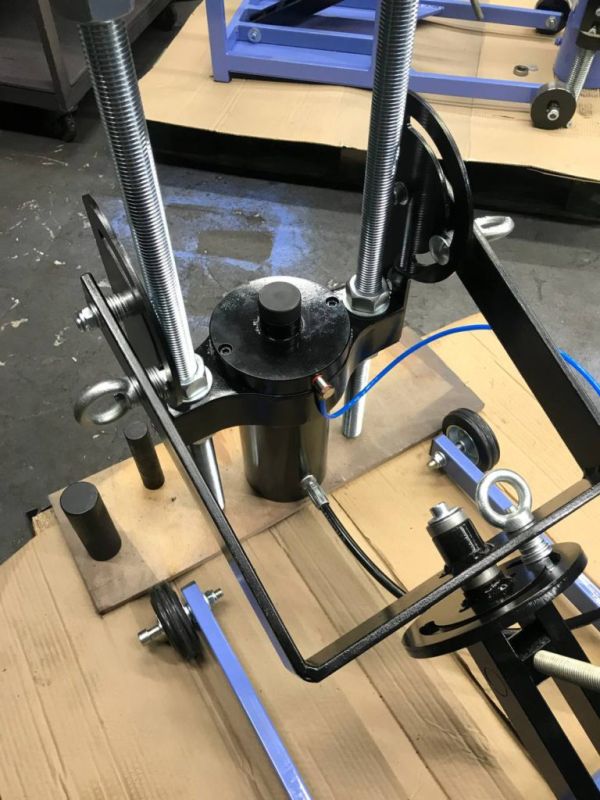 Выпрессовщик шкворней с пневмогидравлическим насосом и тележкой ВШ50-200 (ВШ50-200М)