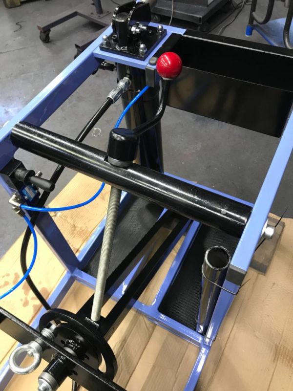 Выпрессовщик шкворней с пневмогидравлическим насосом и тележкой ВШ50-200 (ВШ50-200М)