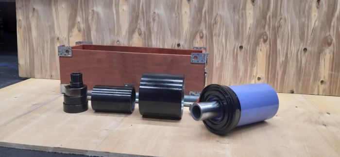 ARTAЗ гидравлический съёмник-выпрессовщик сайлентблоков 16 т, ход 60 мм, пневмовозврат, ВСГ16