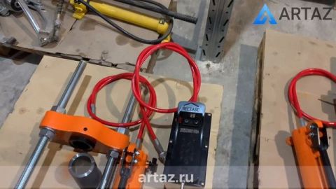 Видеообзор на Шкворнедав 50 тонн с ручным насосом ВШ50-200П бренда АРТАЗ