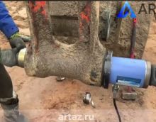 ARTAZ ВСГ-40П Универсальный выпрессовщик гидравлический для пальцев и втулок переносной в работе